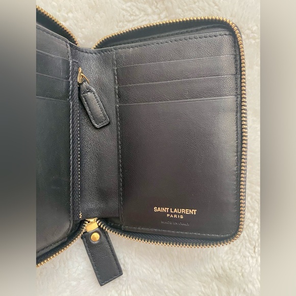 Ysl Saint Laurent Wallet - Picture 9 of 12